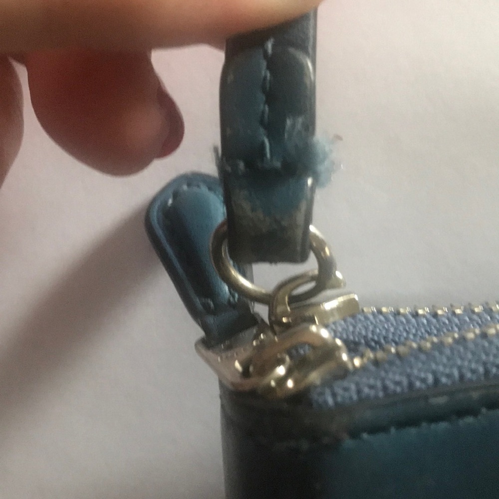 Coach Wallet - Picture 4 of 5